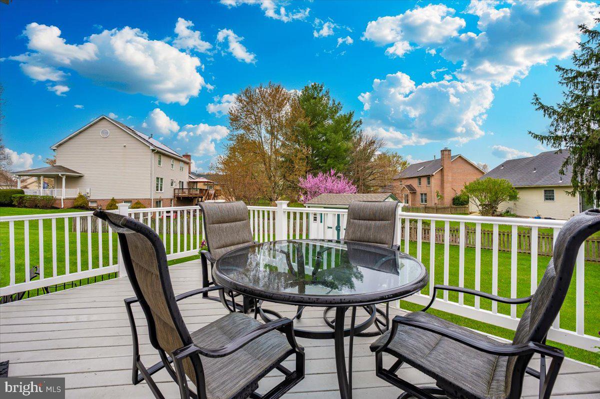 DEERFIELD - Residential