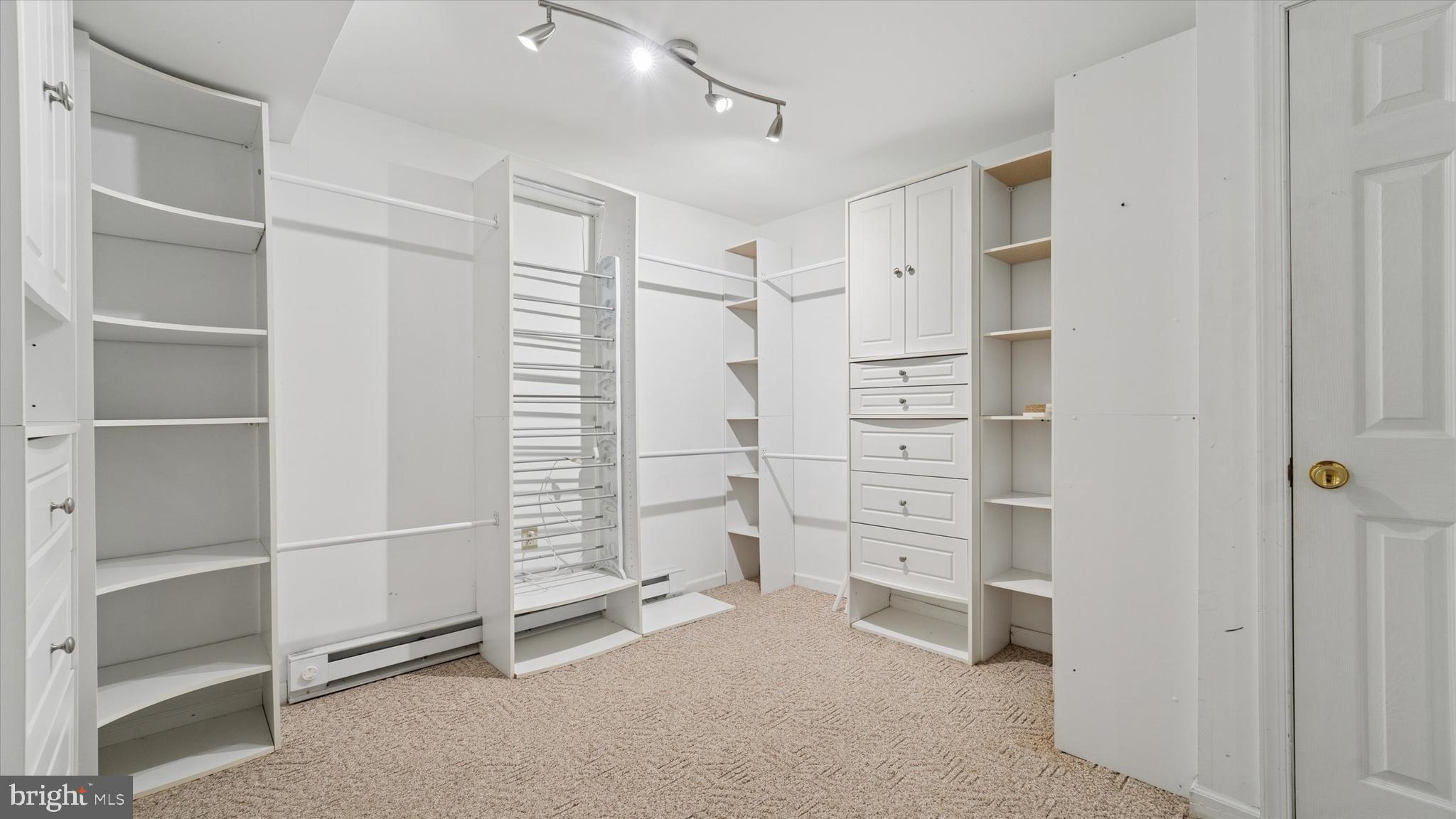 CRANBERRY ESTATES - Residential