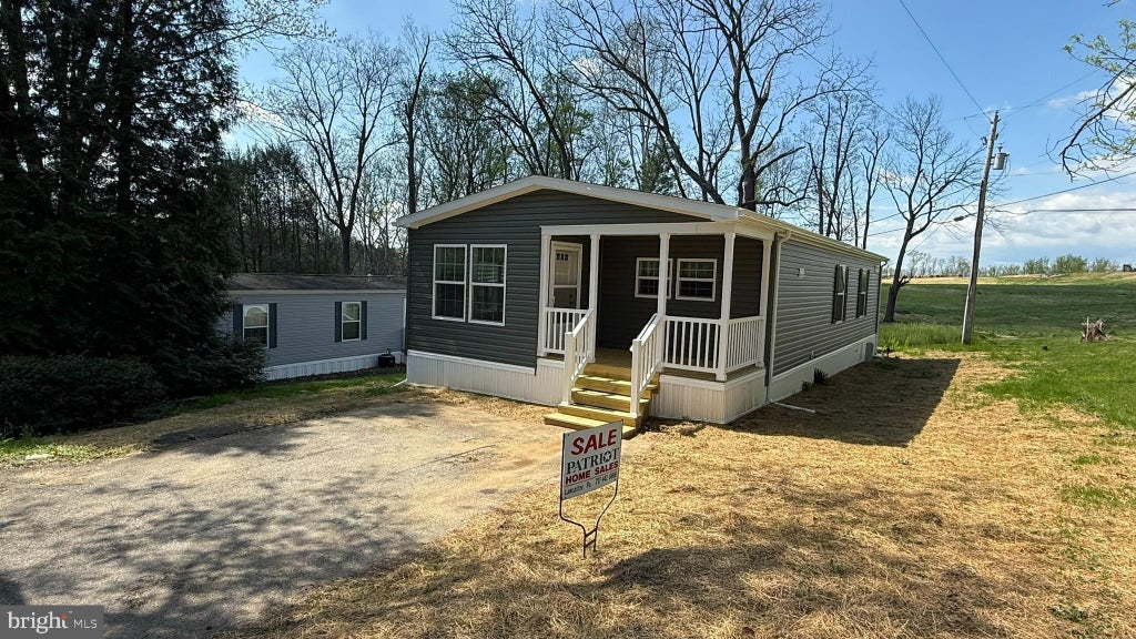 Photo of 11 Dogwood Drive, CONESTOGA, PA 17516 (MLS # PALA2093608)