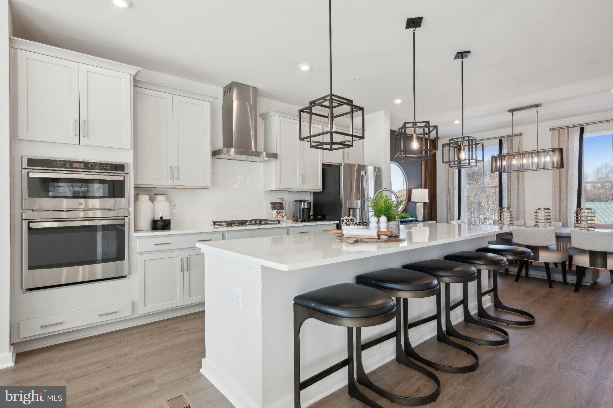 10943 WHEAT BERRY DRIVE