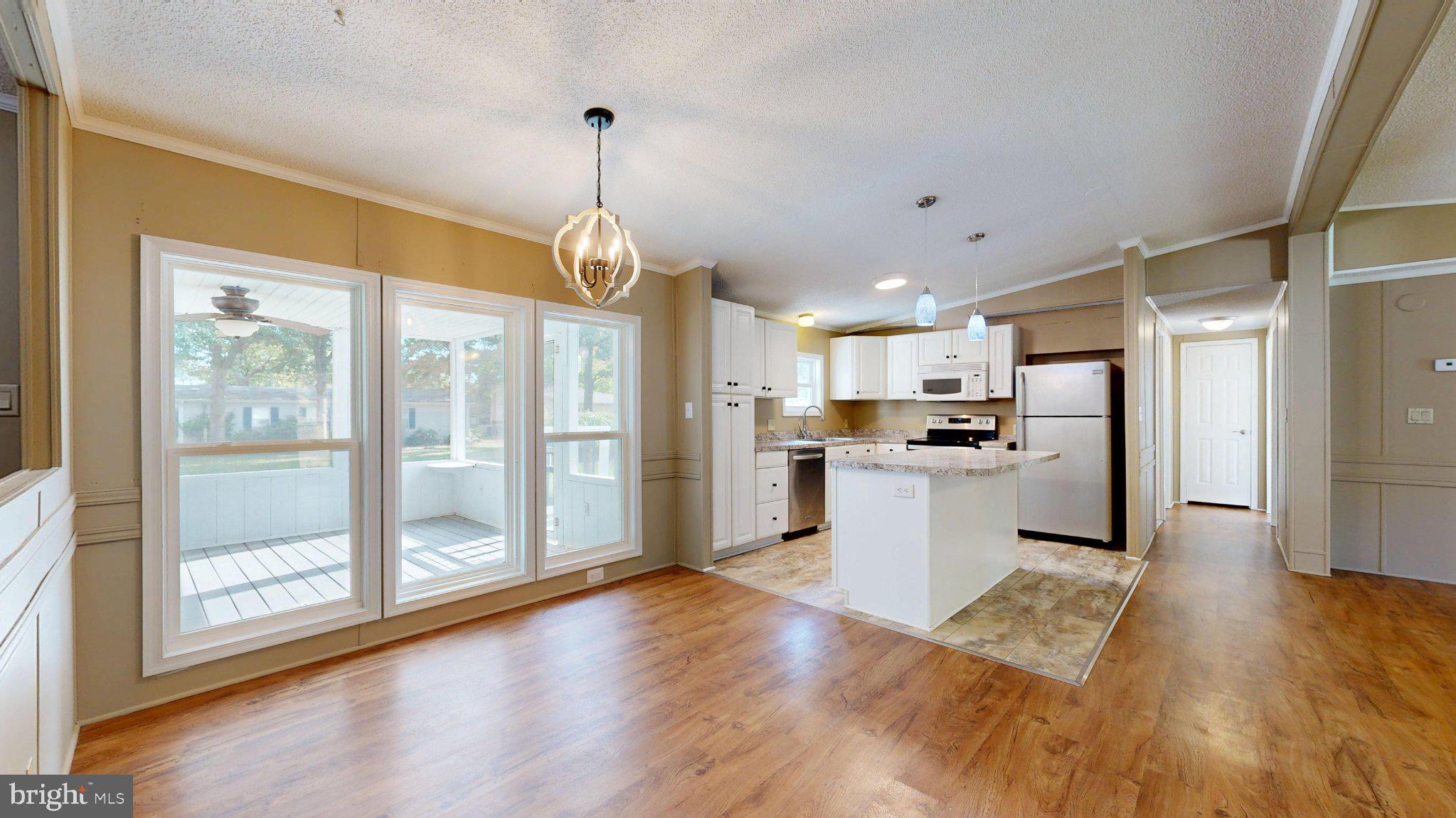 32907 CIRCLE DRIVE