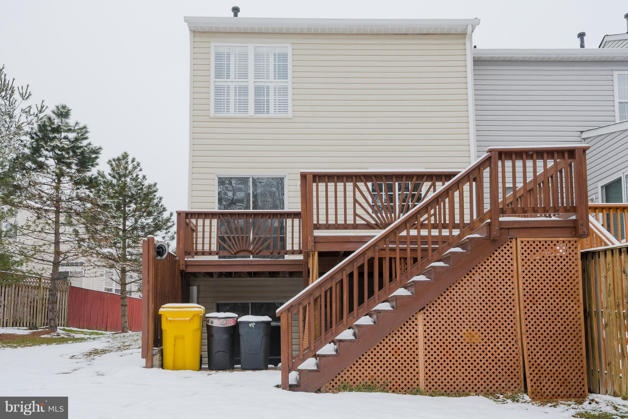 SEVEN OAKS - Residential