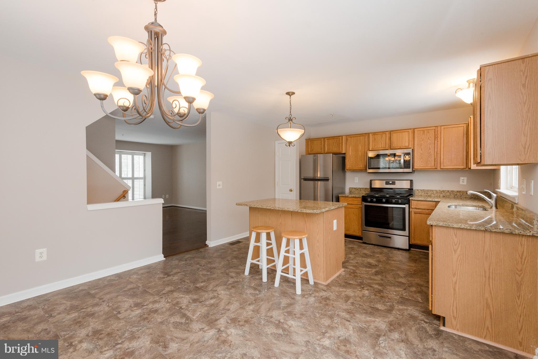 SEVEN OAKS - Residential