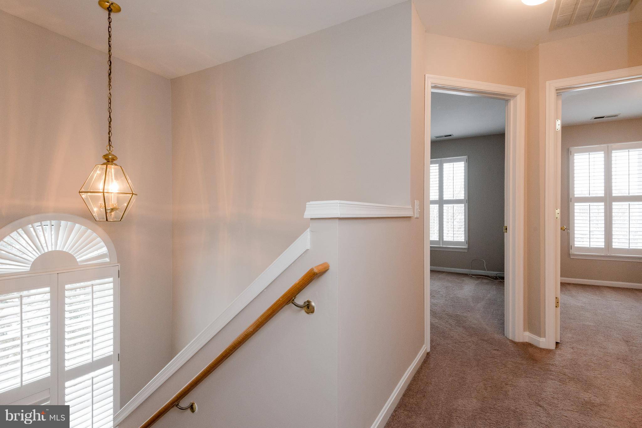 SEVEN OAKS - Residential