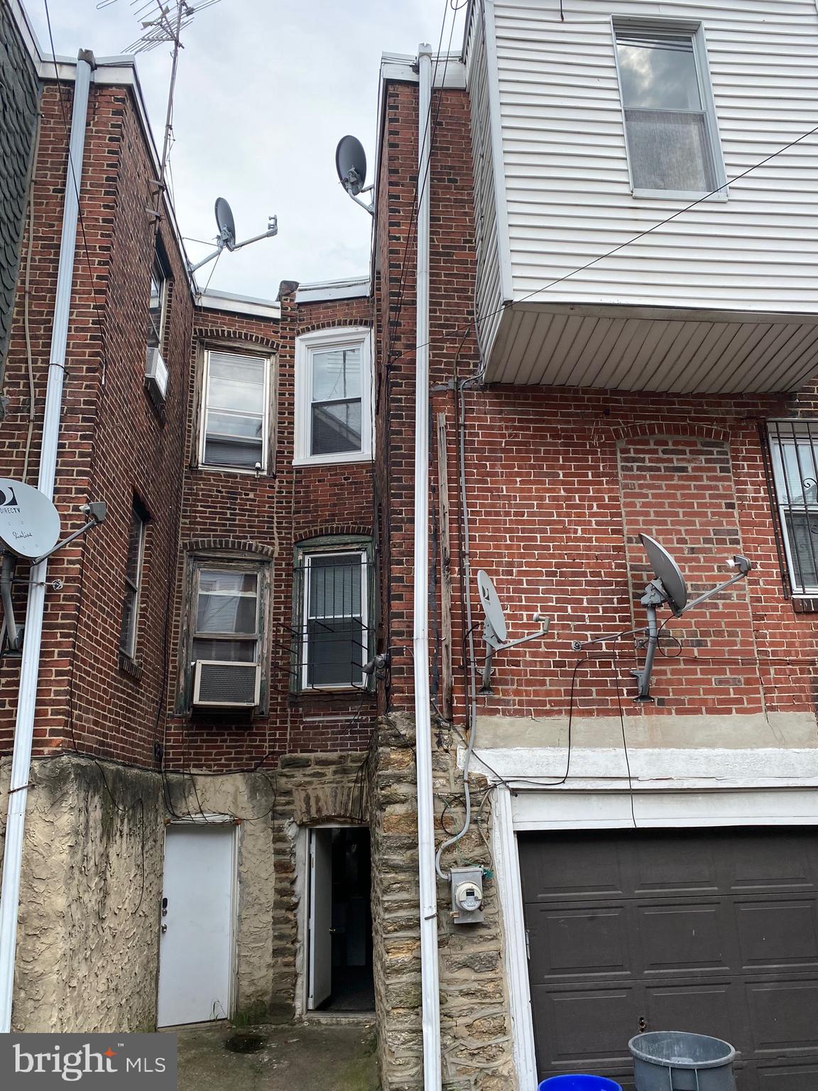 FERN ROCK - Residential