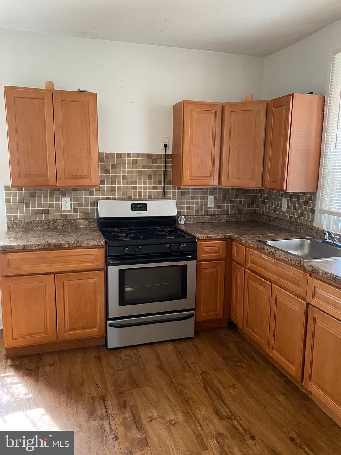 FERN ROCK - Residential