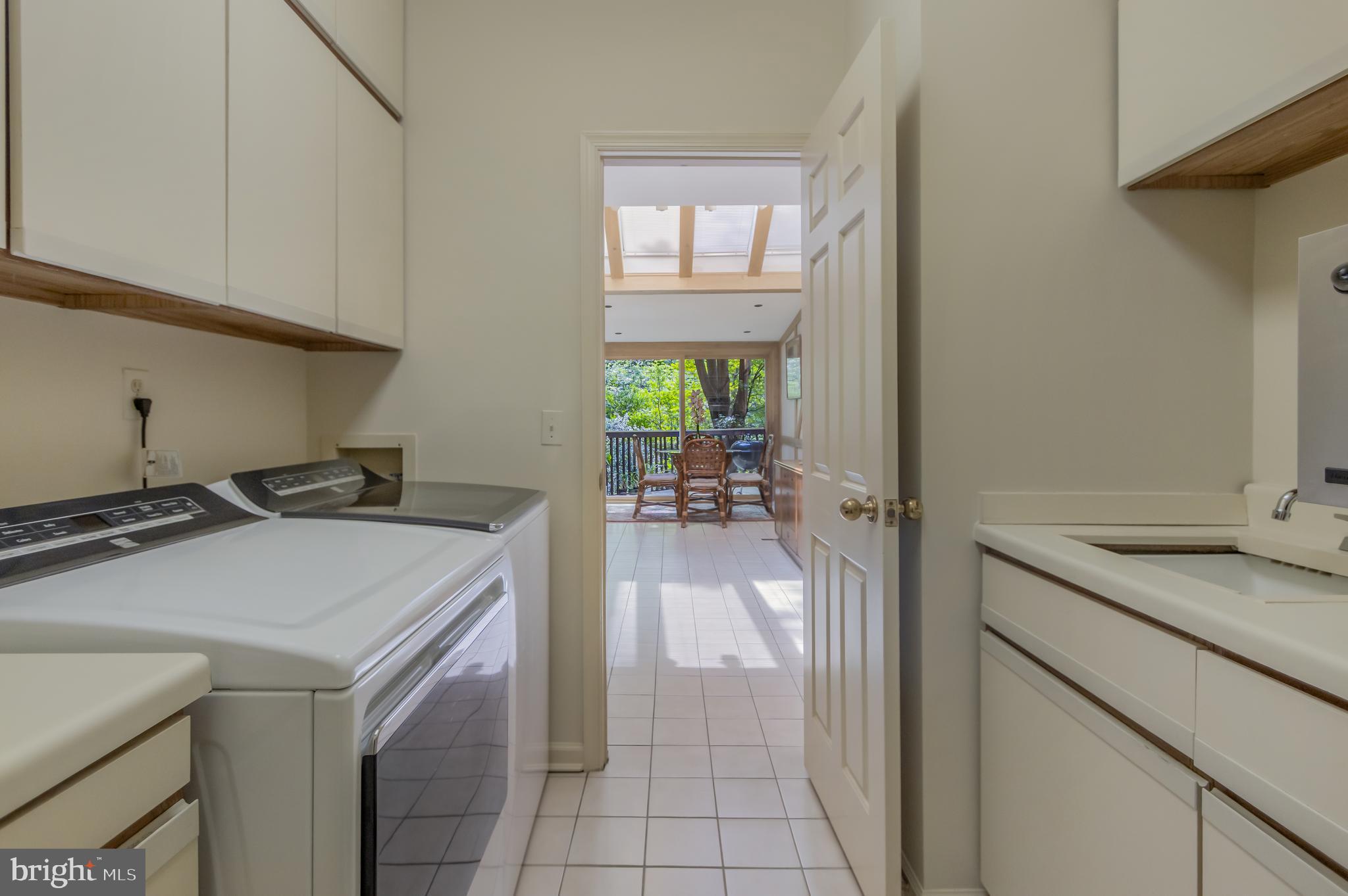6101 DAVENPORT TERRACE
