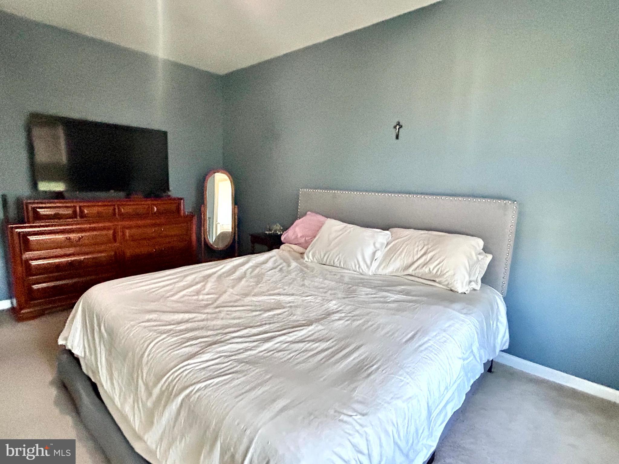 ARCHERS ROCK - Residential