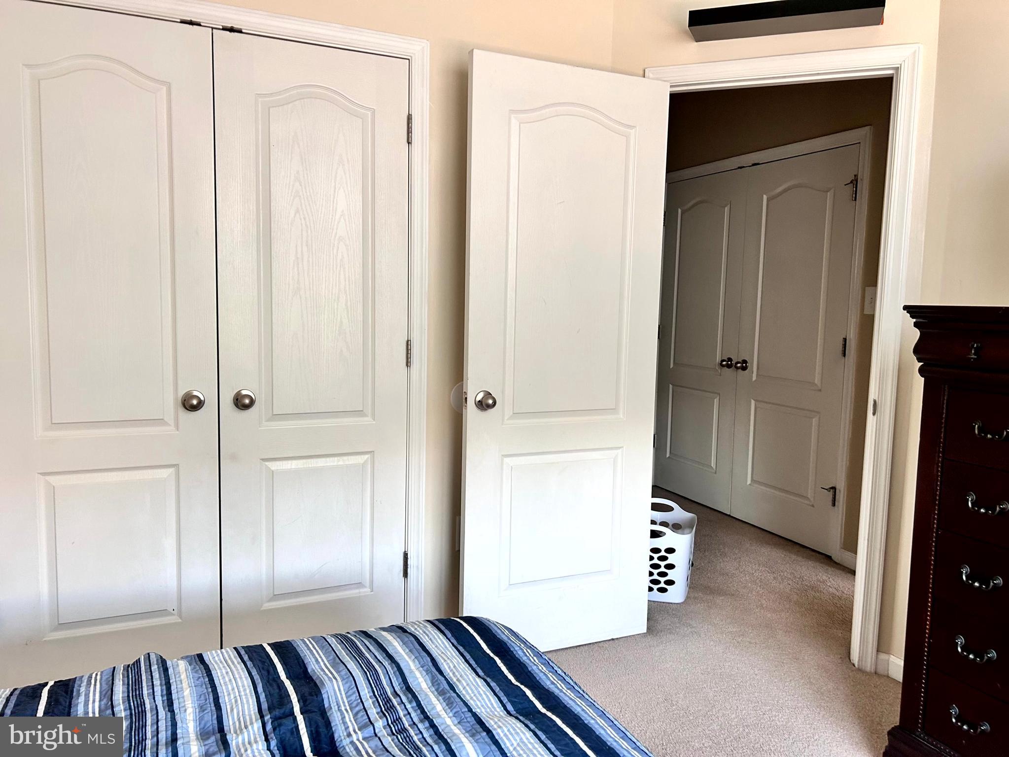 ARCHERS ROCK - Residential