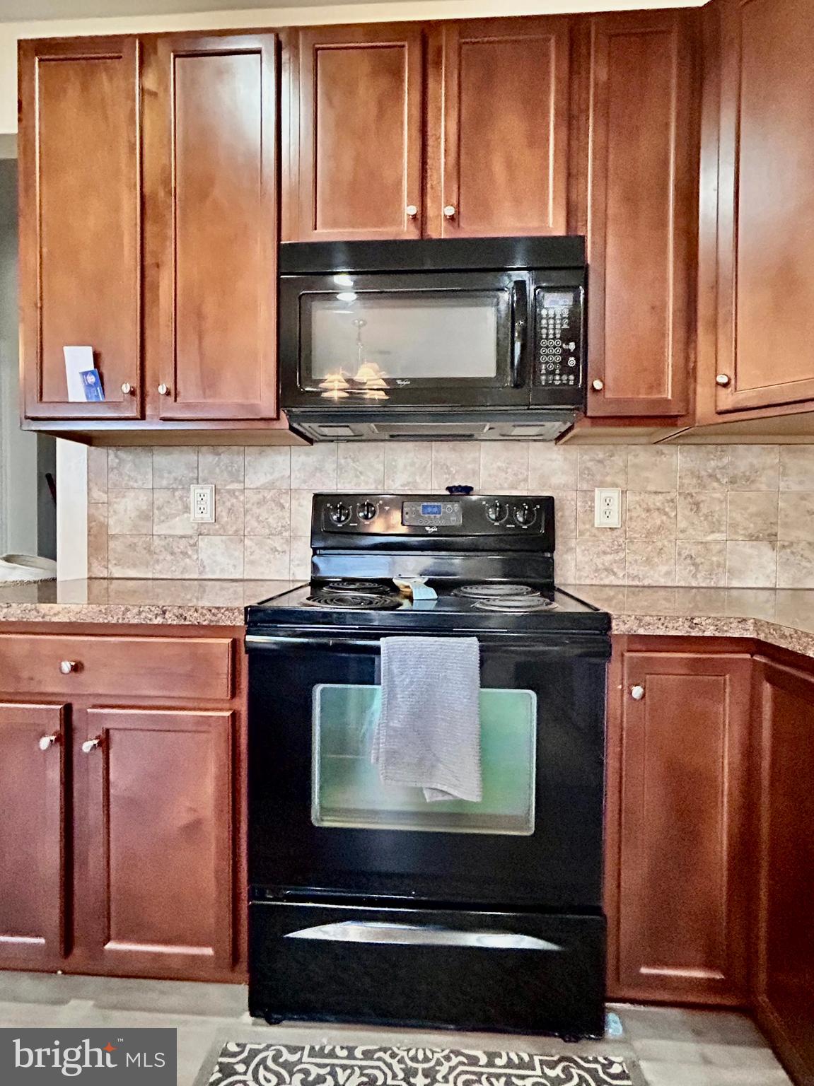 ARCHERS ROCK - Residential