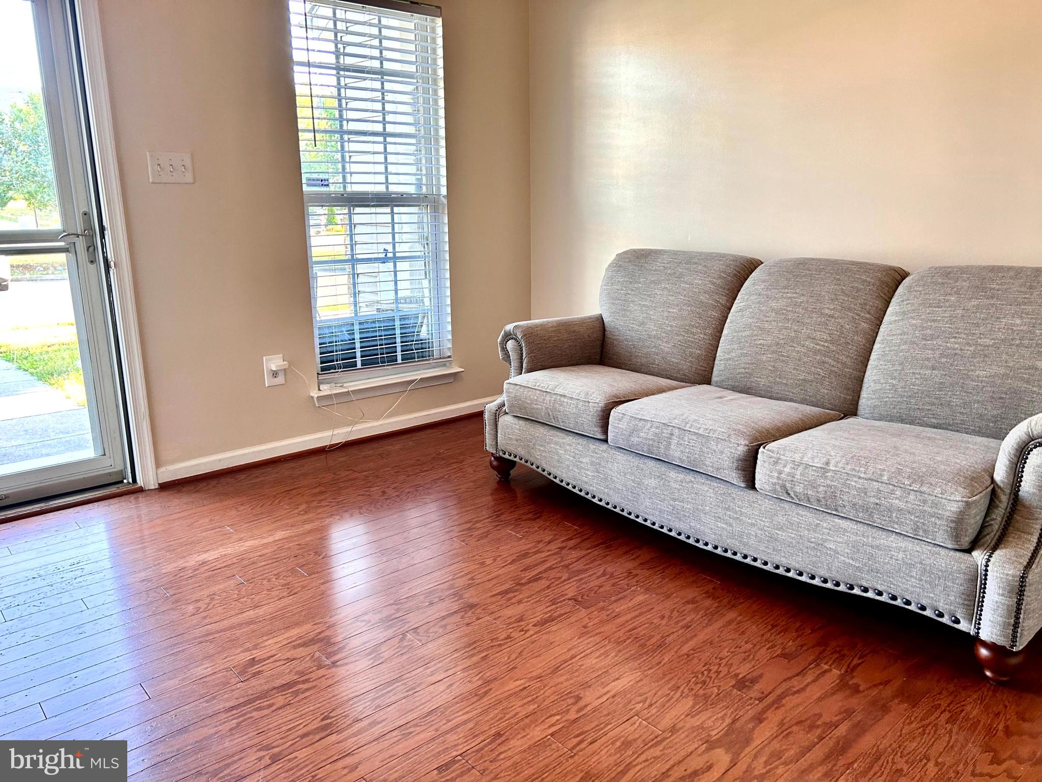 ARCHERS ROCK - Residential