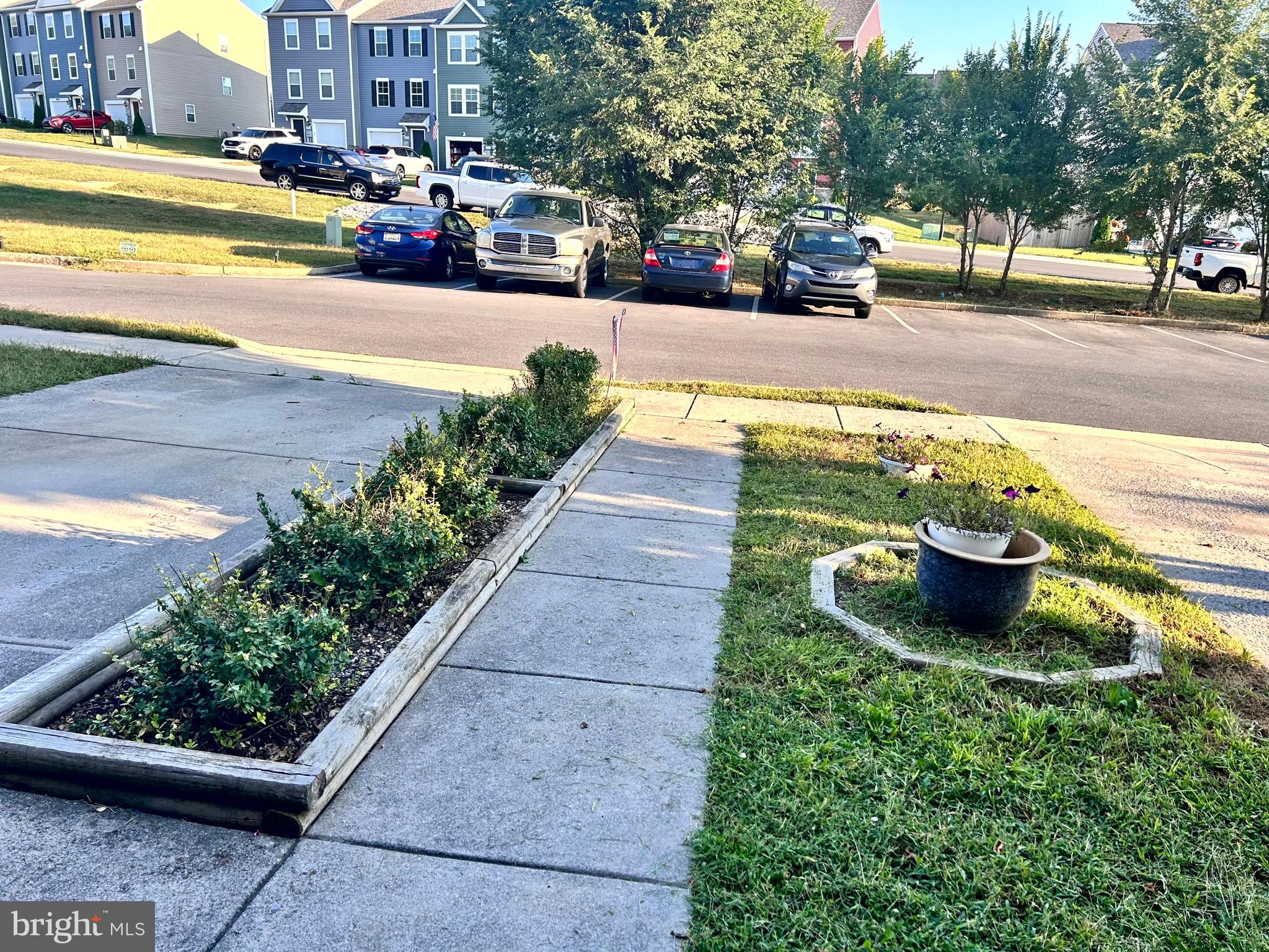 ARCHERS ROCK - Residential