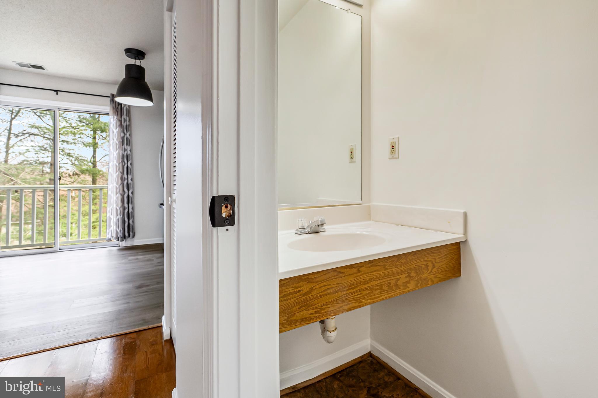 DORSEY HALL - Residential