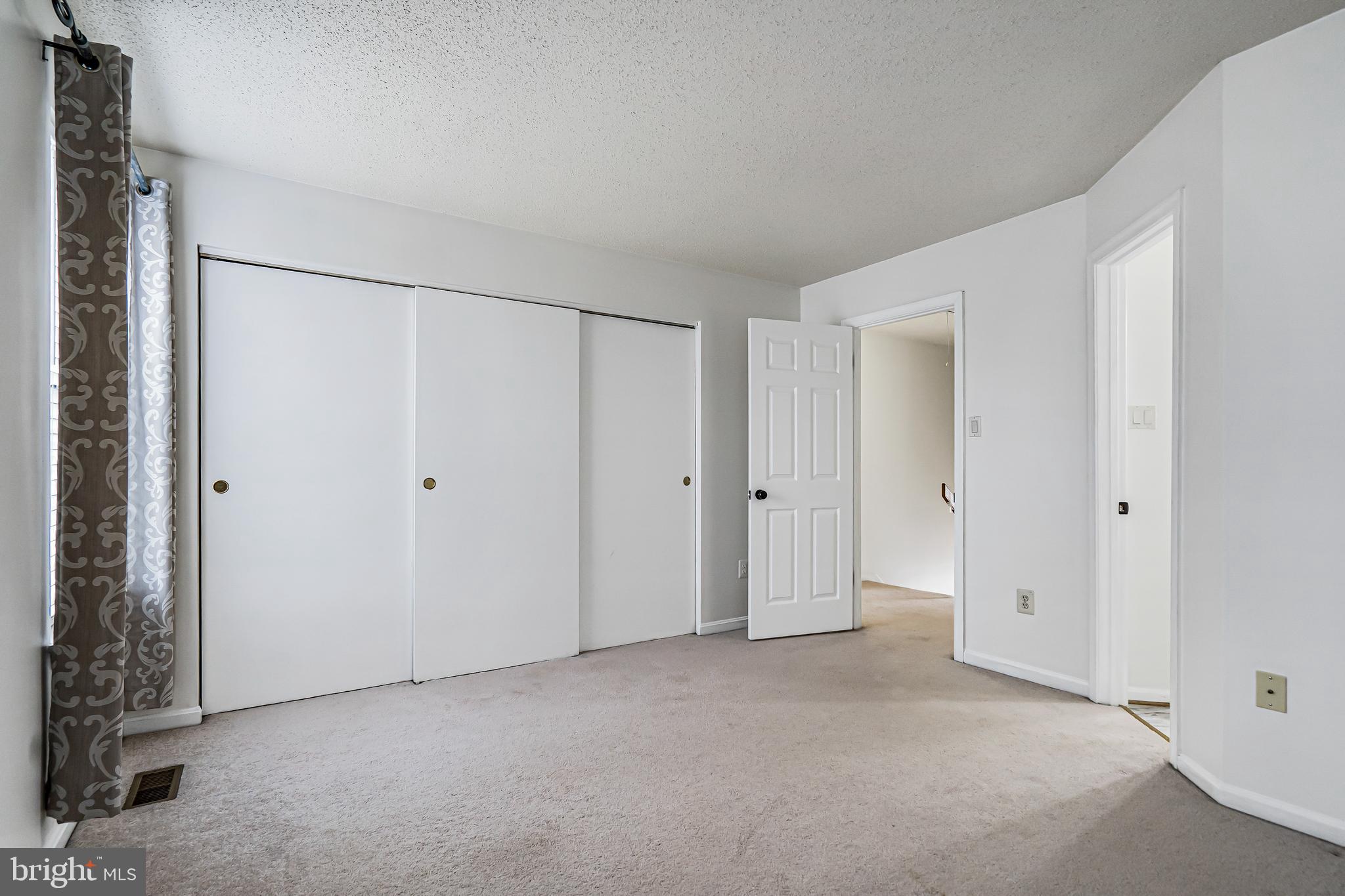 DORSEY HALL - Residential