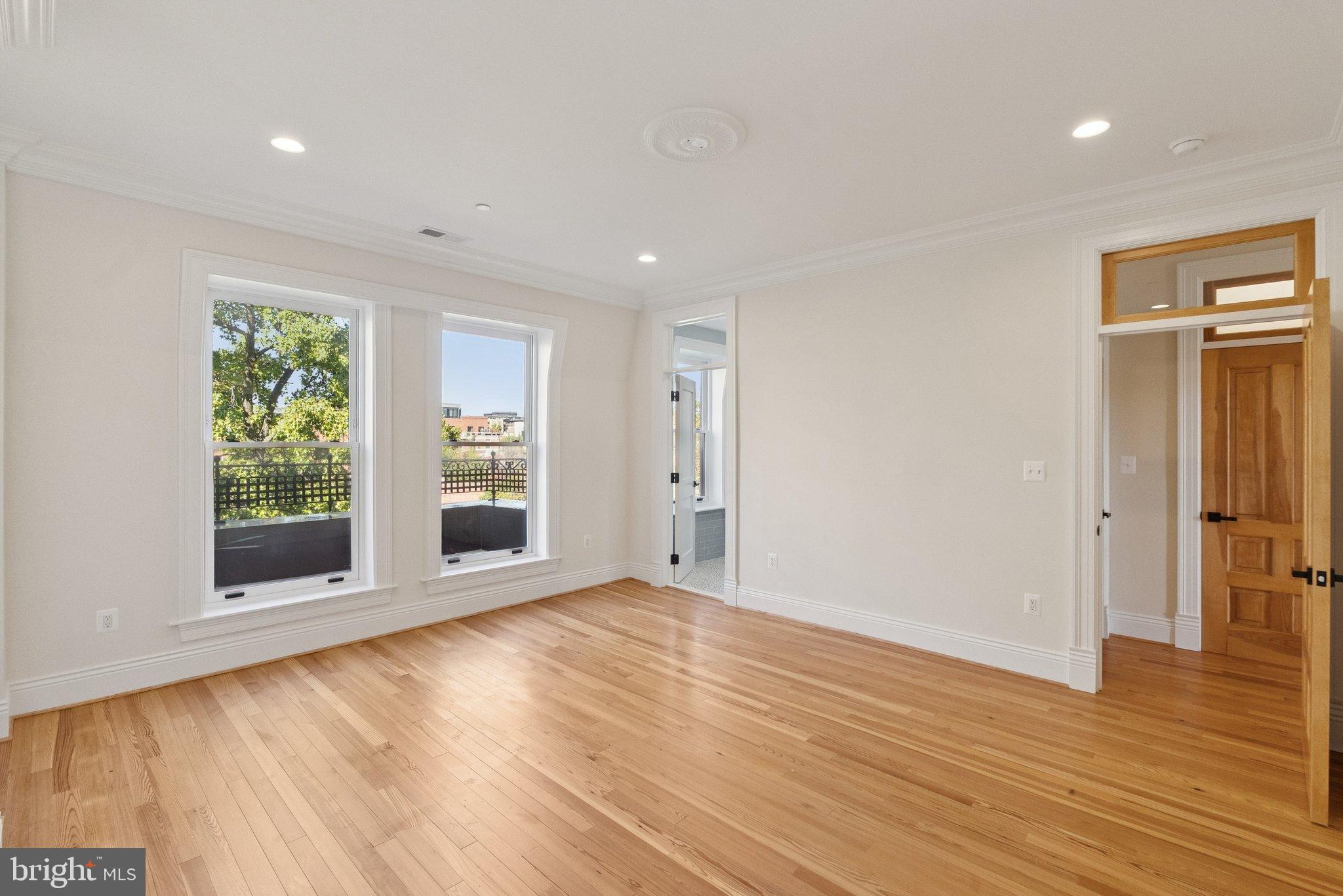 14TH STREET CORRIDOR - Residential