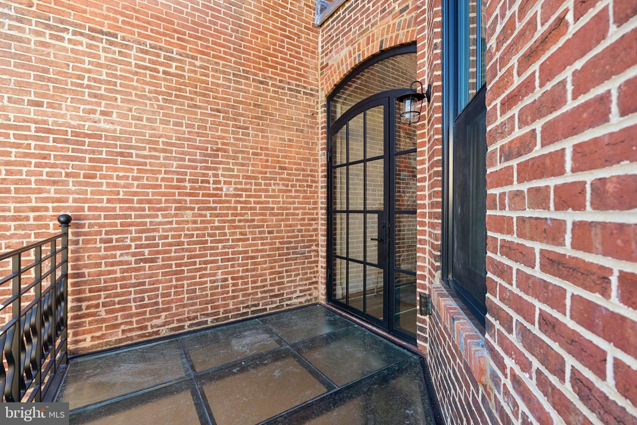 14TH STREET CORRIDOR - Residential