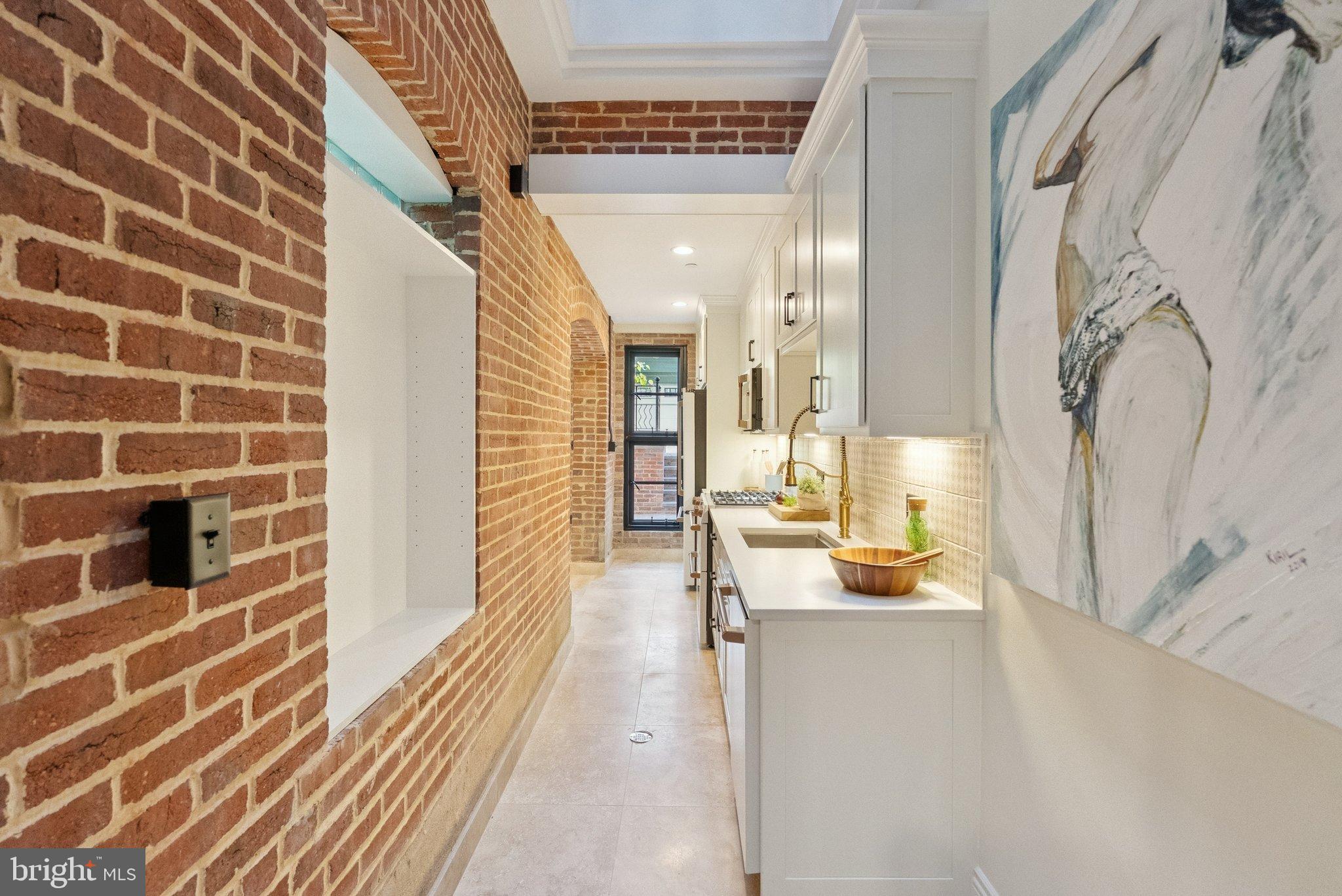 14TH STREET CORRIDOR - Residential