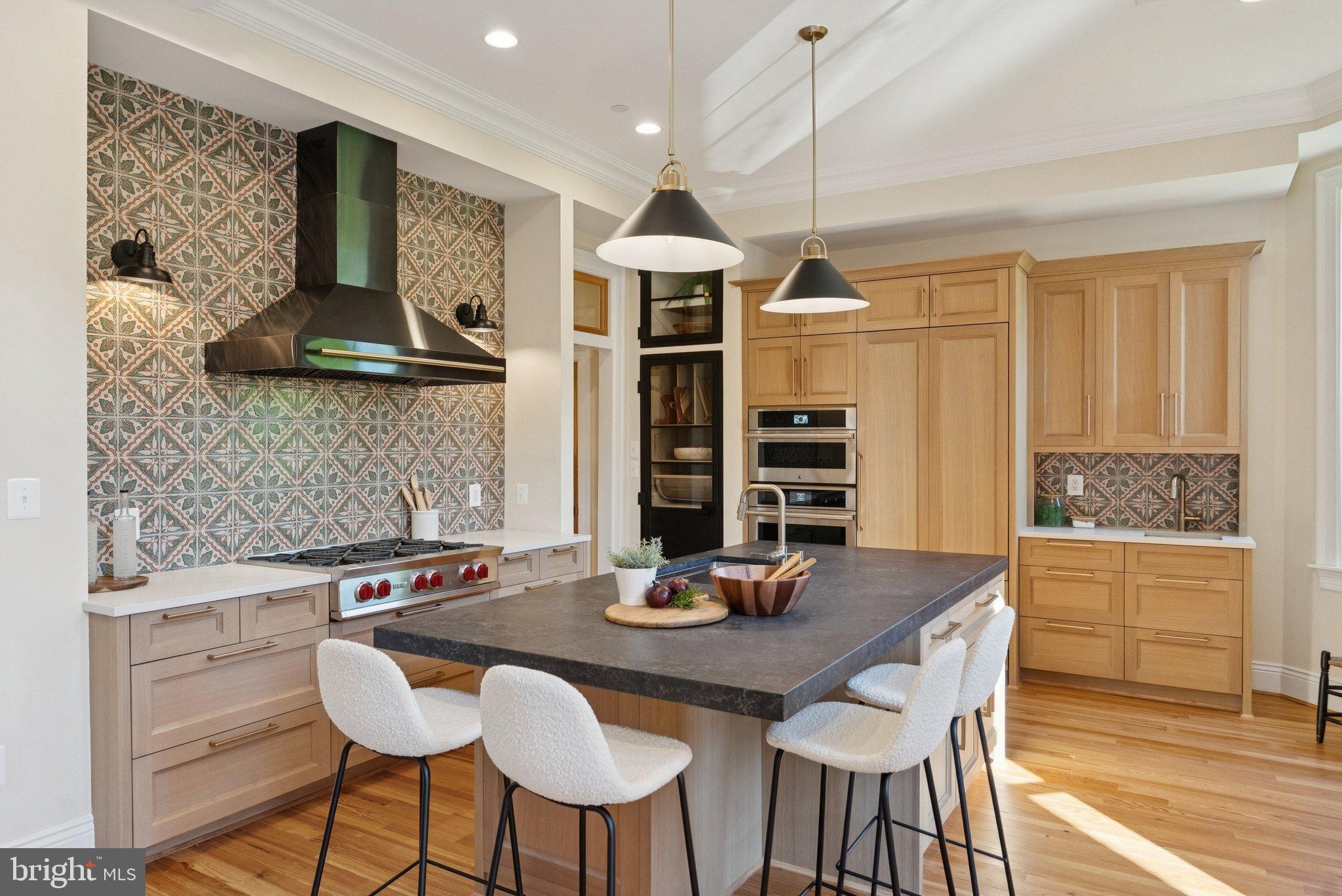 14TH STREET CORRIDOR - Residential