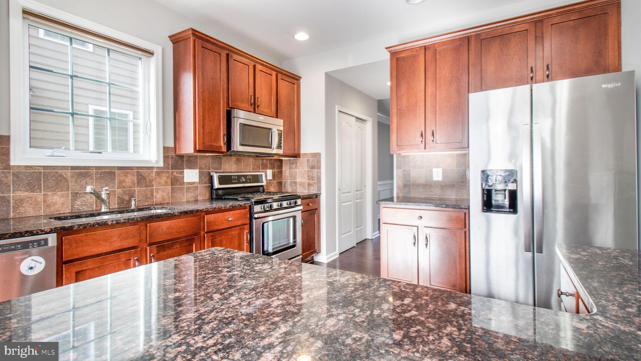 DOMINION VALLEY COUNTRY CLUB - Residential