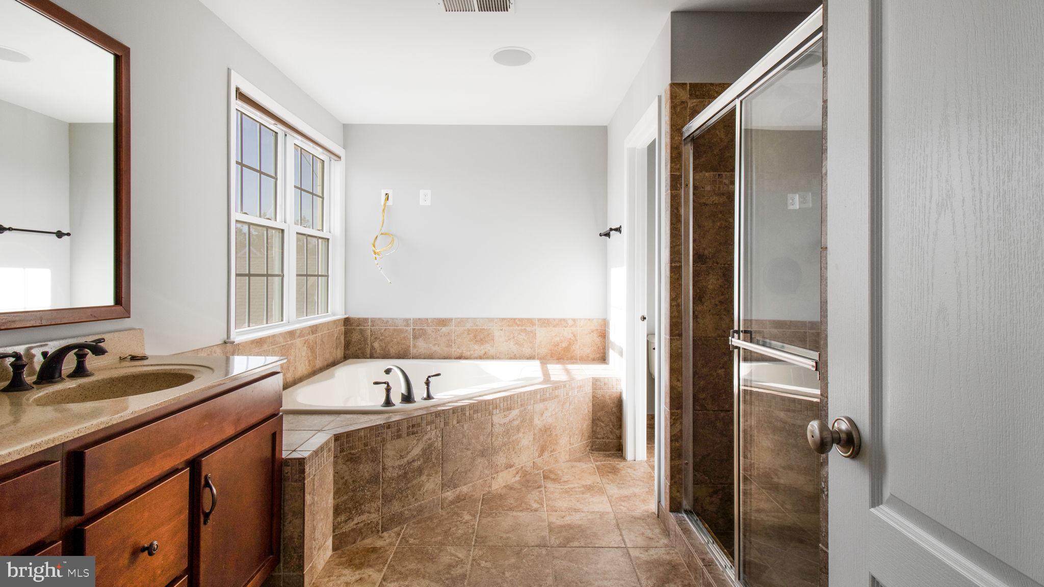 DOMINION VALLEY COUNTRY CLUB - Residential