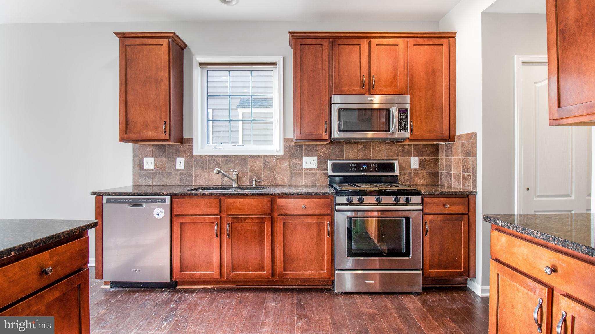 DOMINION VALLEY COUNTRY CLUB - Residential