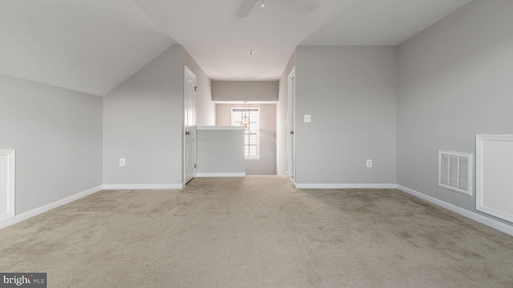 DOMINION VALLEY COUNTRY CLUB - Residential