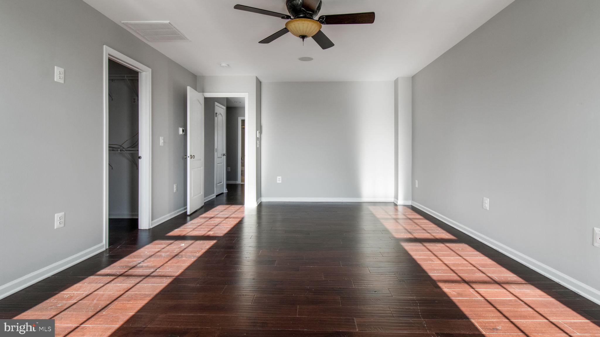 DOMINION VALLEY COUNTRY CLUB - Residential