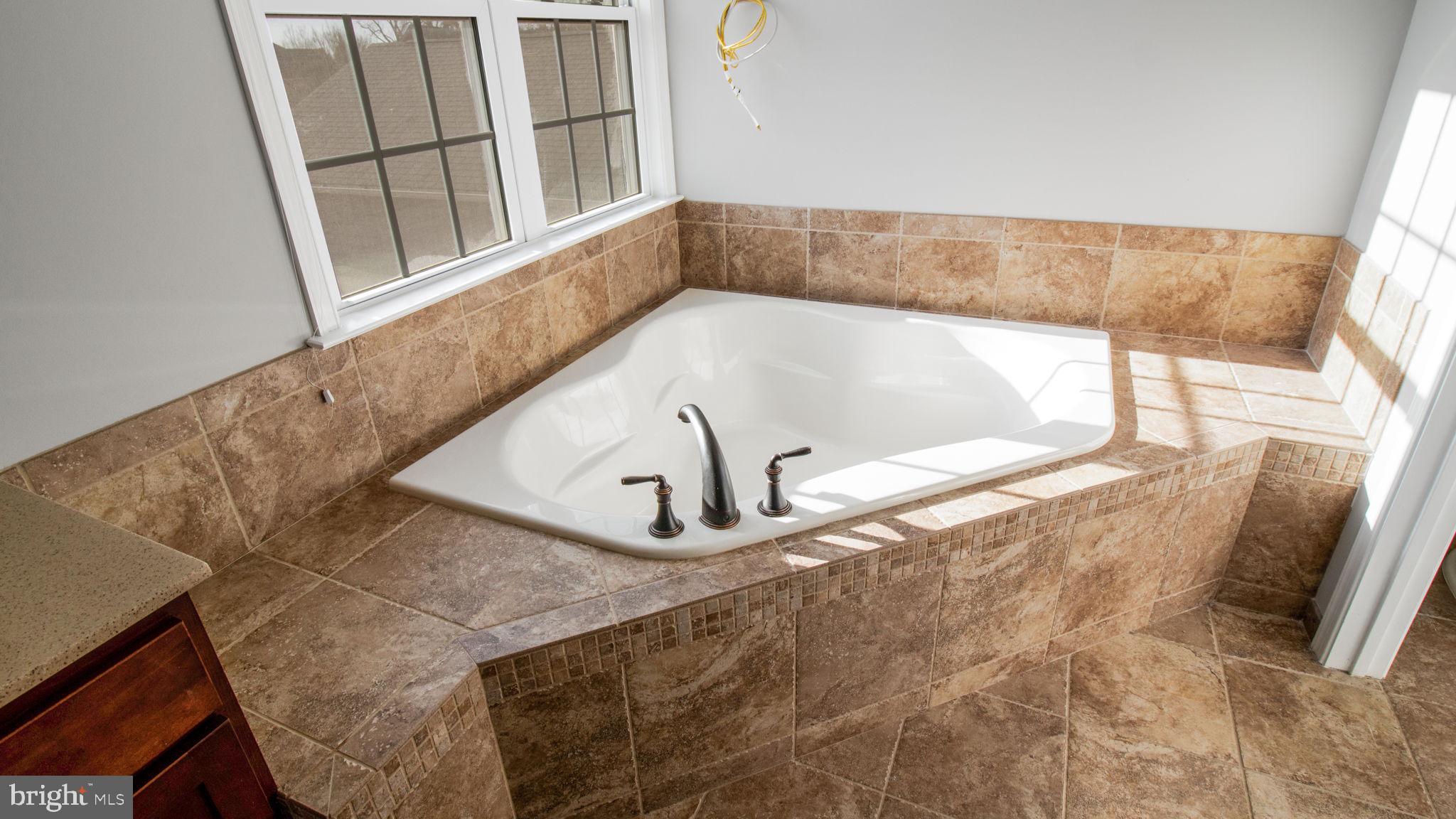 DOMINION VALLEY COUNTRY CLUB - Residential