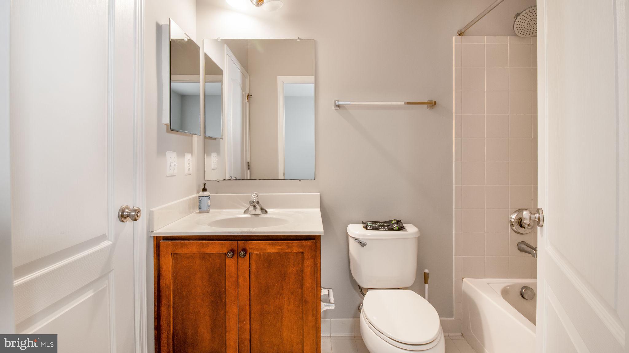 DOMINION VALLEY COUNTRY CLUB - Residential