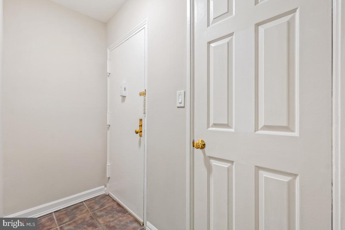 3870 RODMAN STREET NW C219