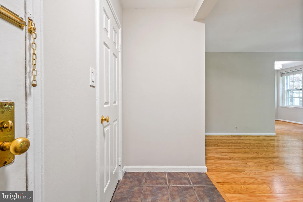 3870 RODMAN STREET NW C219