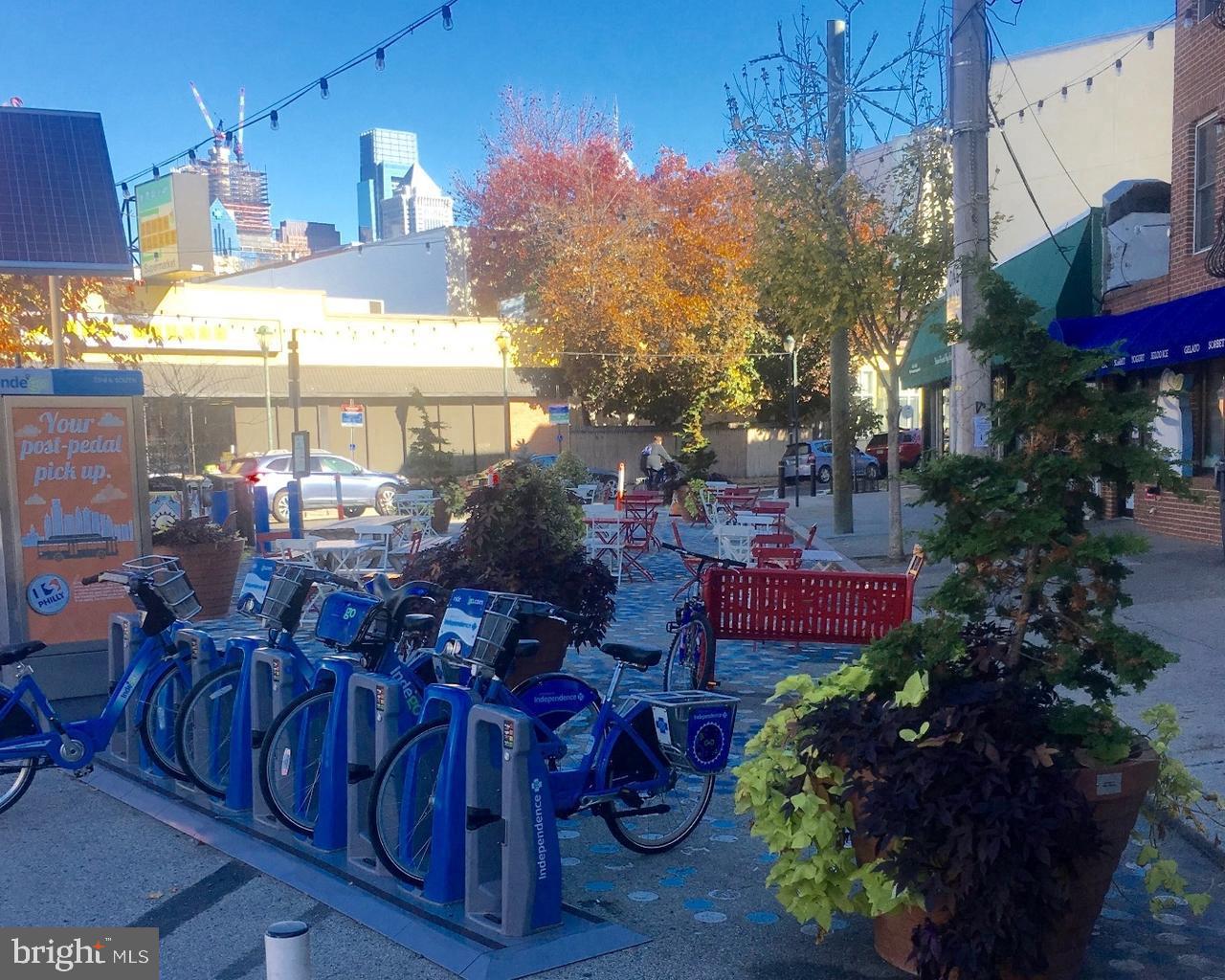 NAVAL SQUARE - Residential