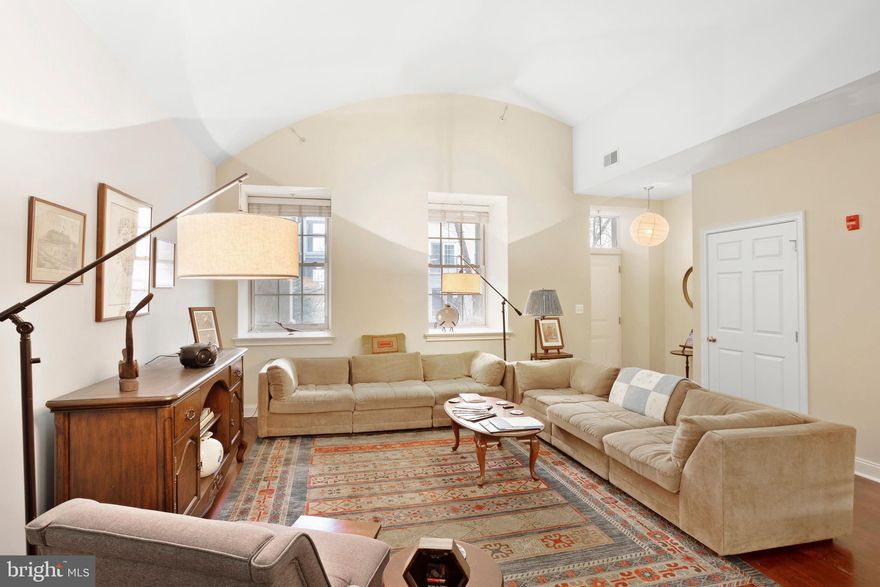 XL Biddle Hall 1 bed, 1 bath w/13' barrel style ceilings highlight open living/dining area.... Open kitchen features granite counters, serving bar, island sink, with stainless steel appliances and 42' cherry wood cabinets..Hardwood floors accent the custom color walls and  finishes....Bedroom has walk in closet, tub and shower en suite....Reserved parking and storage locker included......Enjoy historic Biddle Hall, huge fitness center, outdoor pool /sun decks community rooms and 24/7 gated, monitored security... Pet friendly .......Naval Square is 20 acre verdant retreat with shops, services, farmer's markets and activities abound.... Cross to University City, Bridge, stroll Rittenhouse & Fitler Square or come chill with neighbors in the pocket park.... Shops, transit, restaurants abound.......The Schuylkill River trails are now extended to Naval Square rear gate.