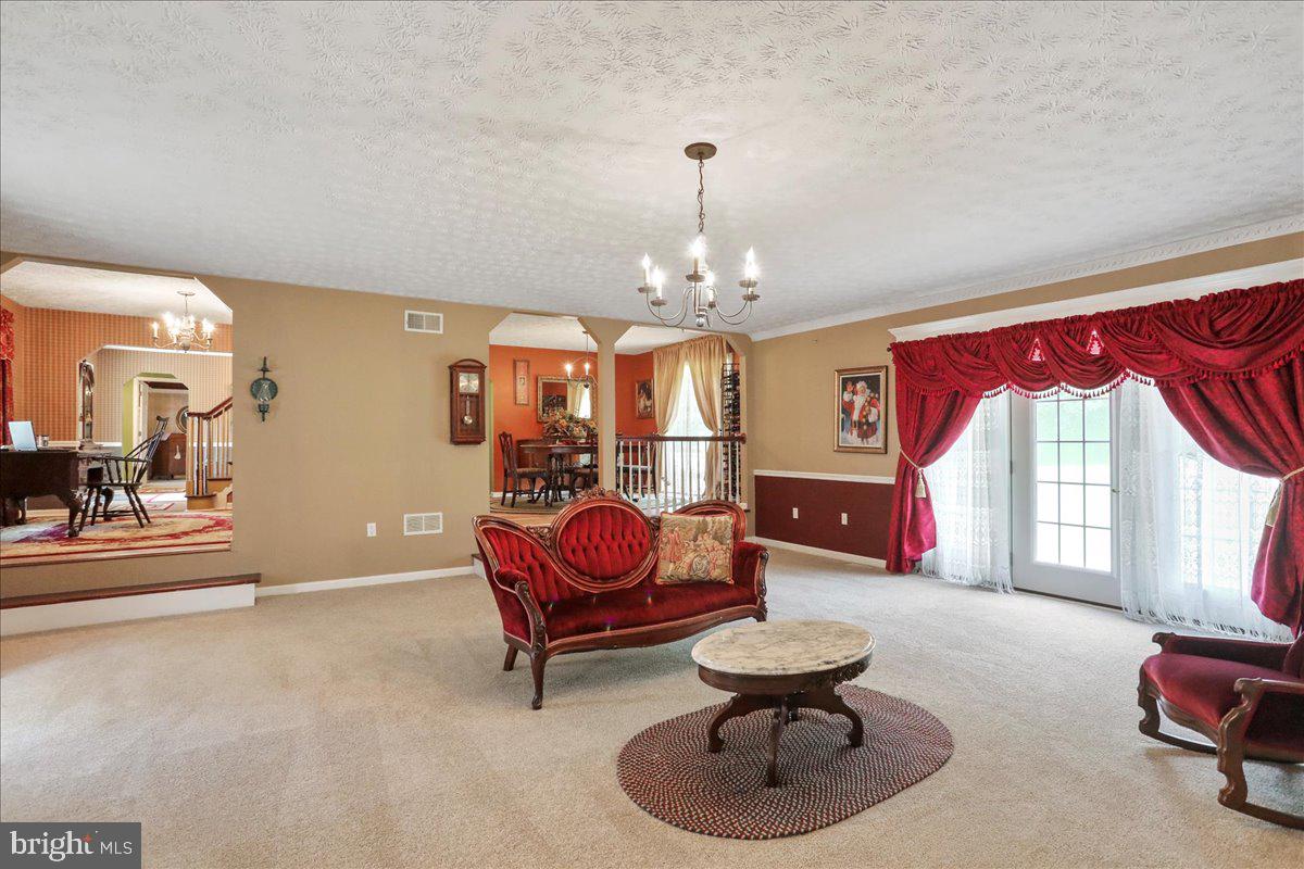 TABLER ESTATES - Residential