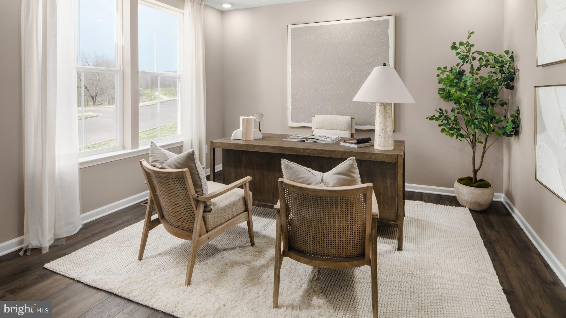 SOUTH LAKE - Residential