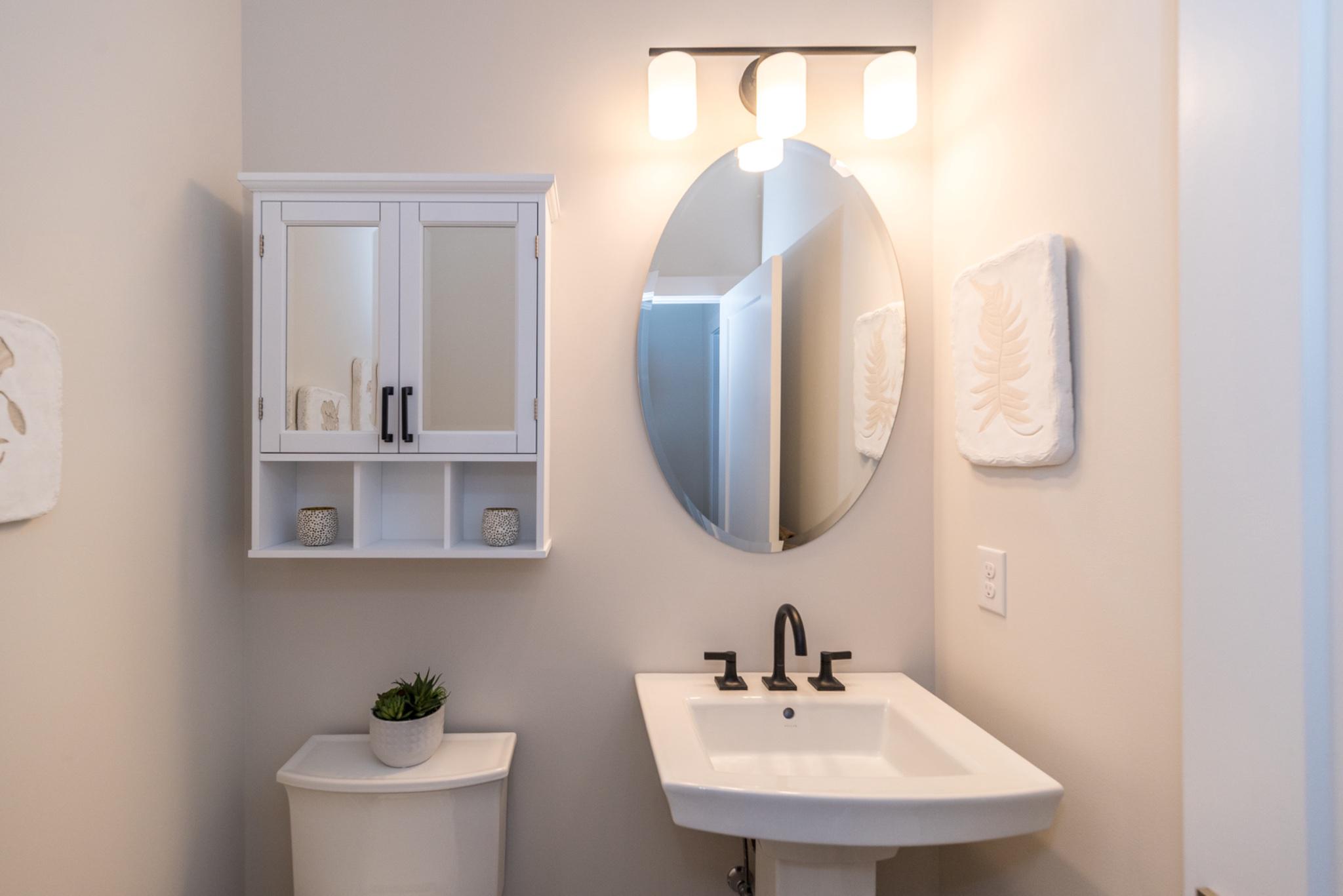REGENCY AT WATERSIDE - Residential