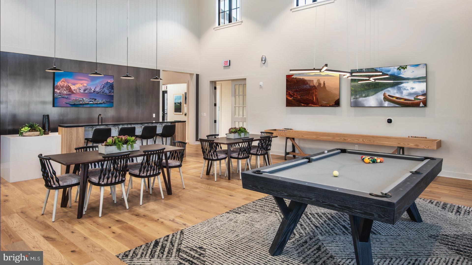 REGENCY AT WATERSIDE - Residential