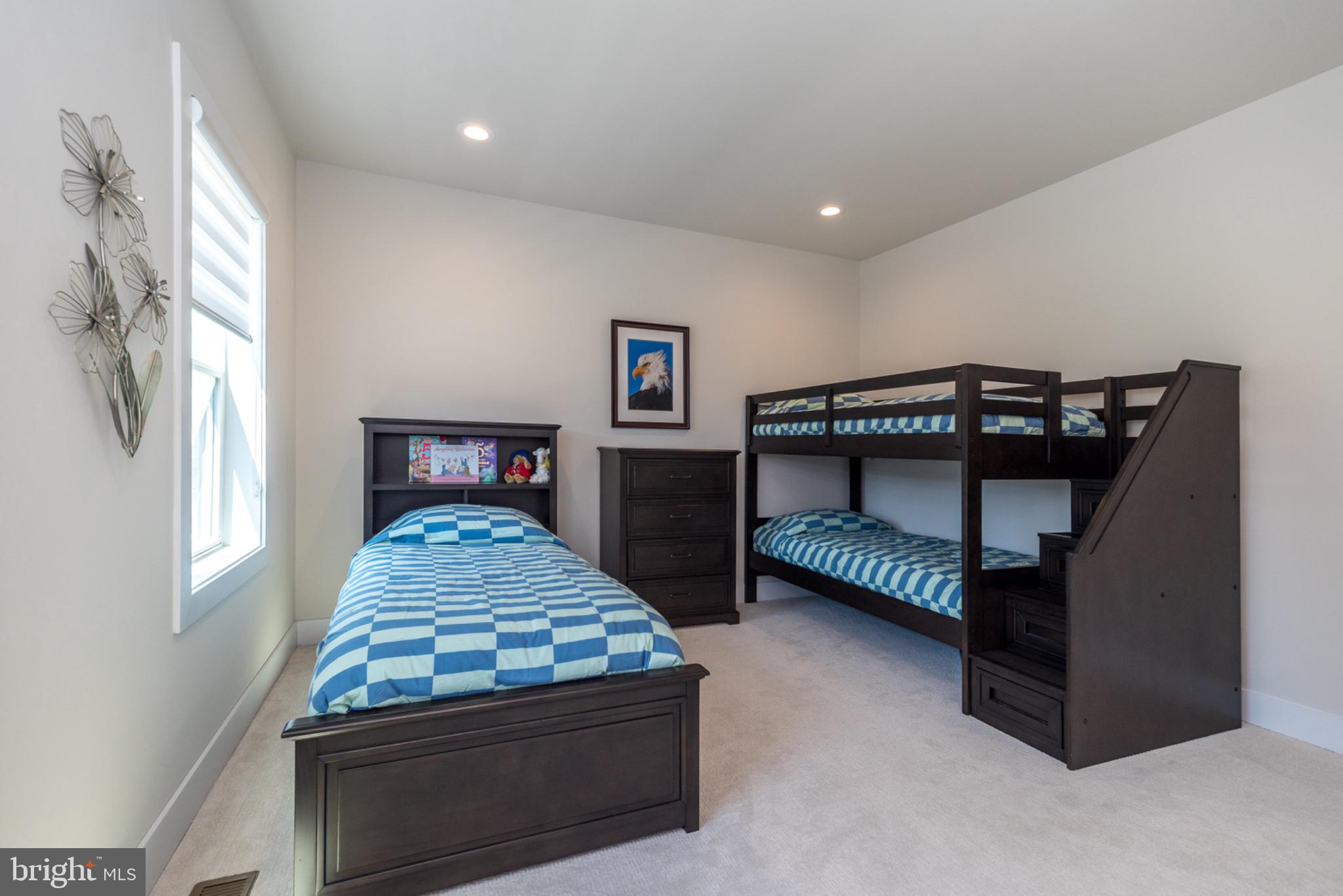 REGENCY AT WATERSIDE - Residential