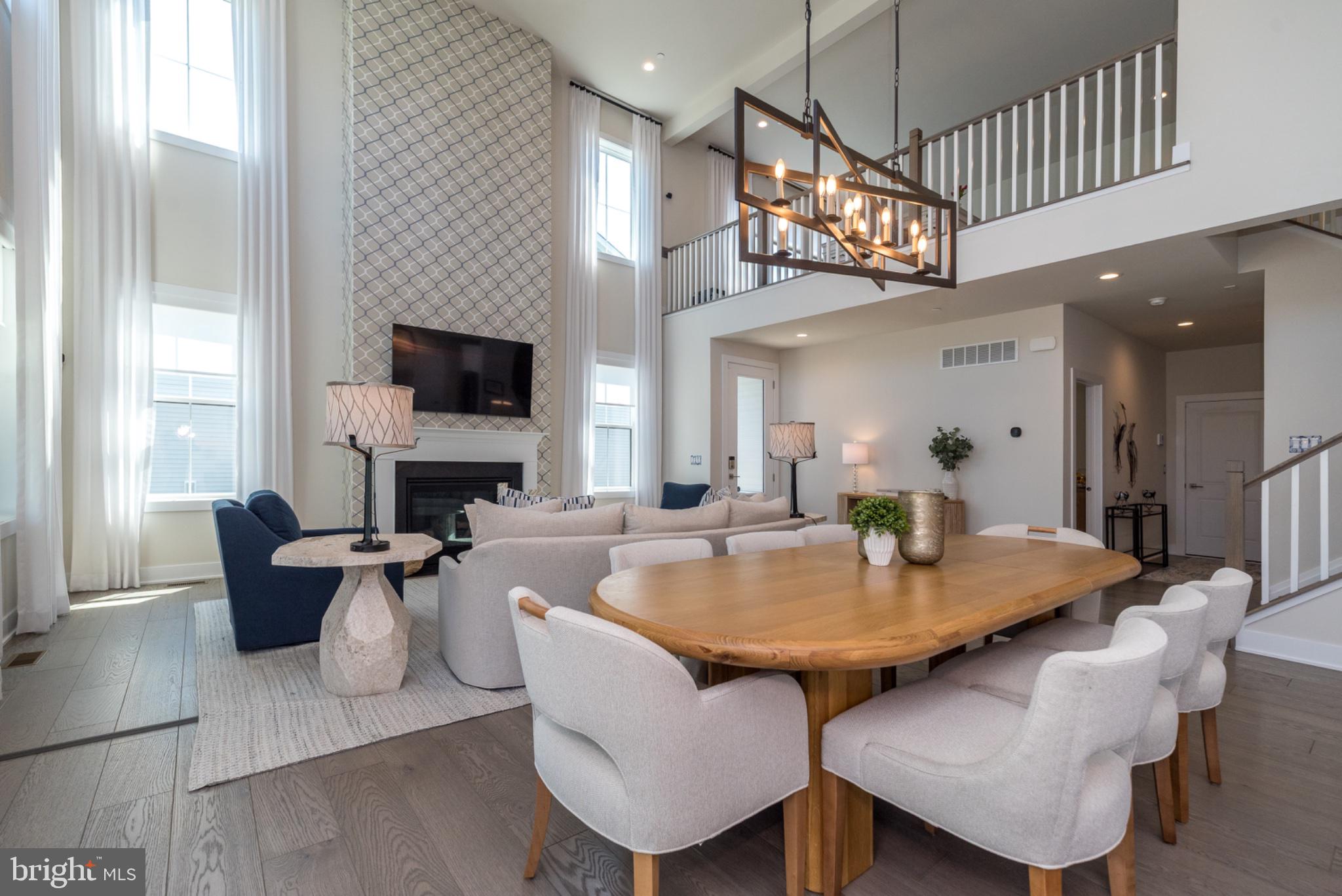 REGENCY AT WATERSIDE - Residential