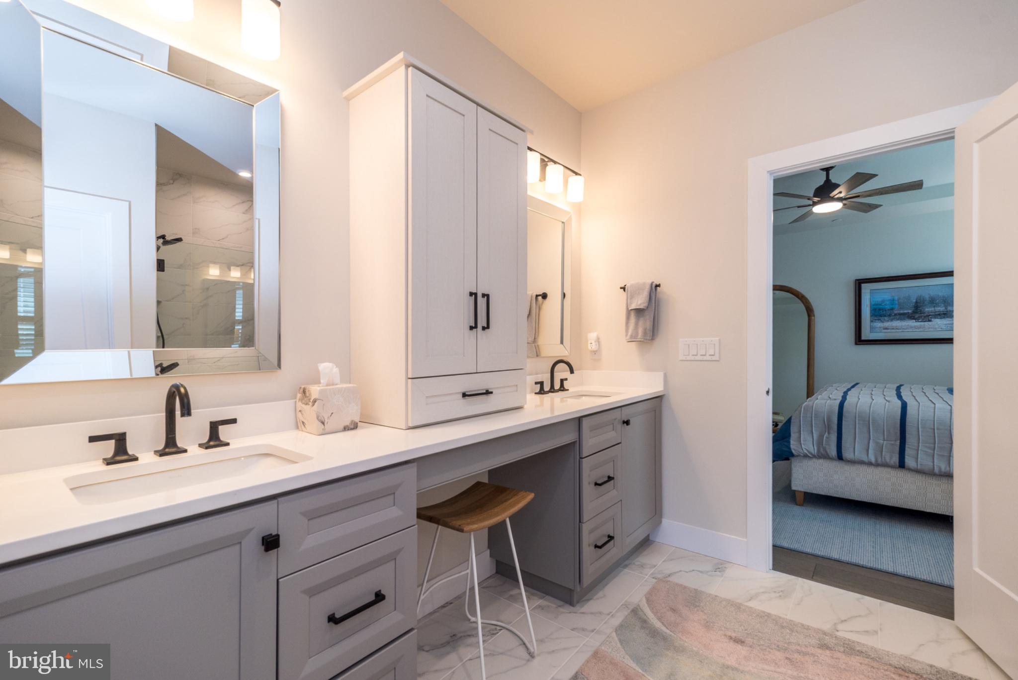 REGENCY AT WATERSIDE - Residential