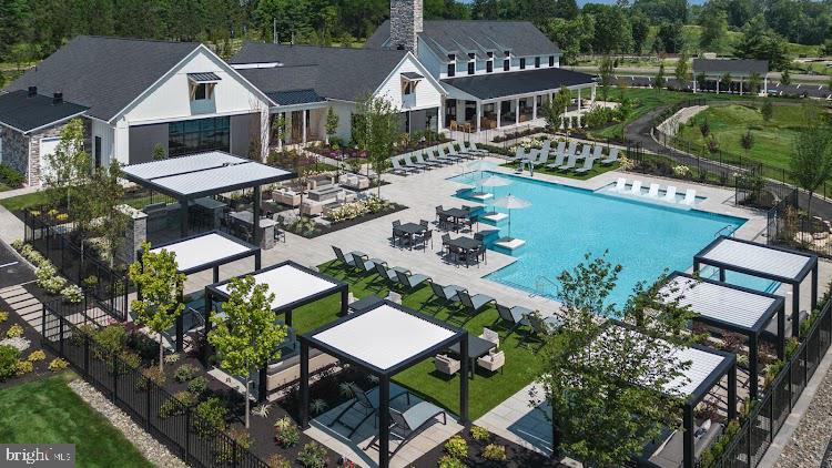 REGENCY AT WATERSIDE - Residential