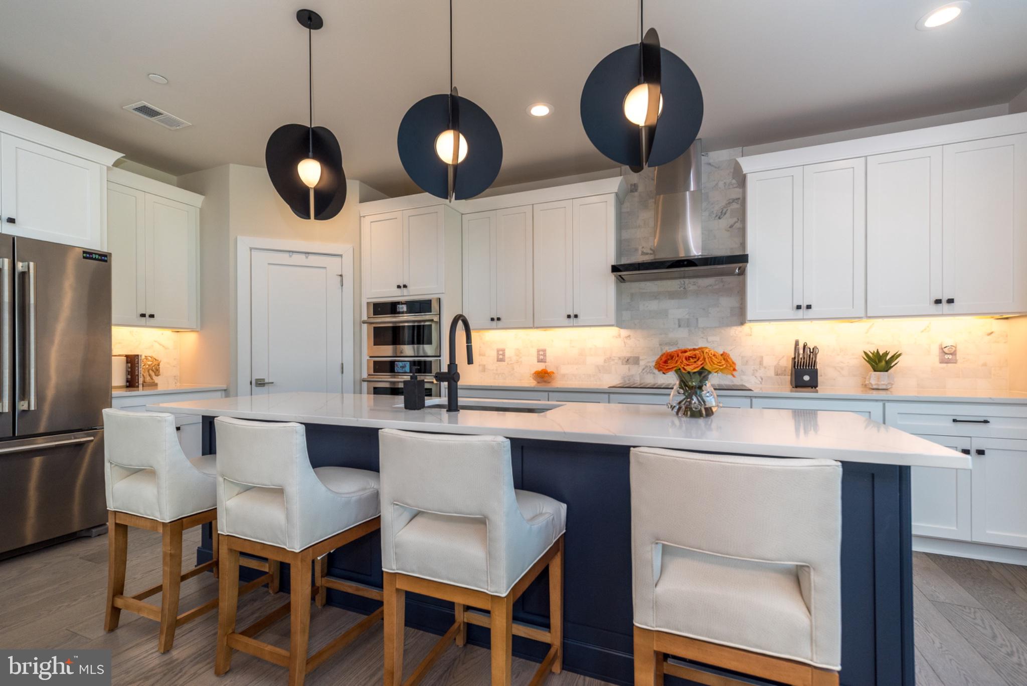 REGENCY AT WATERSIDE - Residential