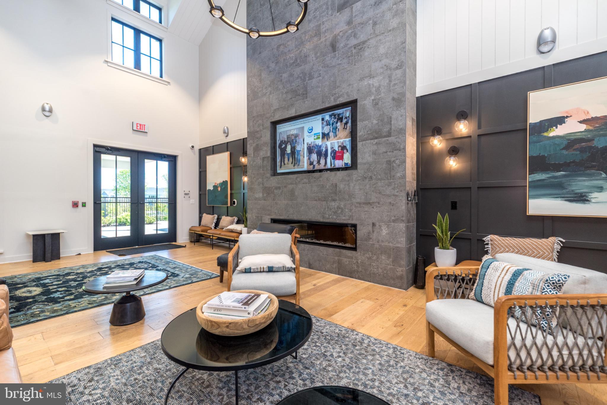 REGENCY AT WATERSIDE - Residential