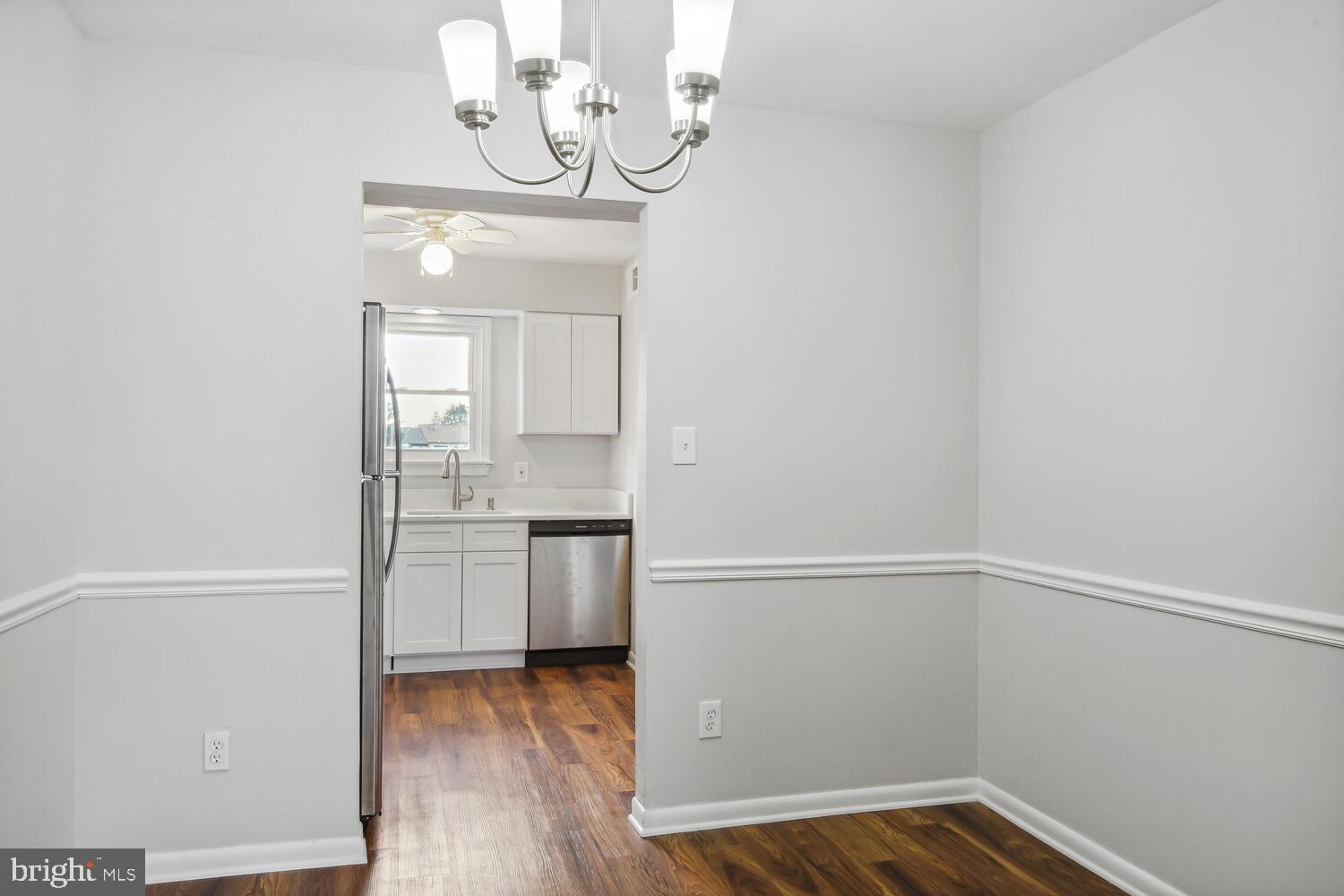 CRESTWOOD VILLAGE - Residential