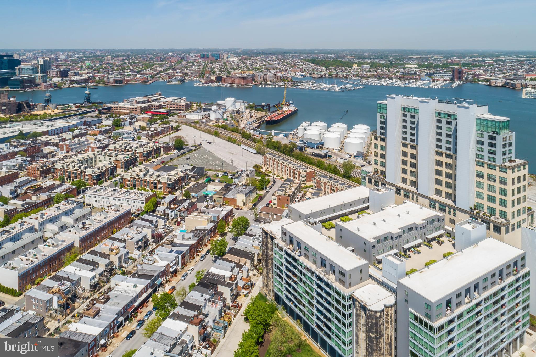 LOCUST POINT - Residential