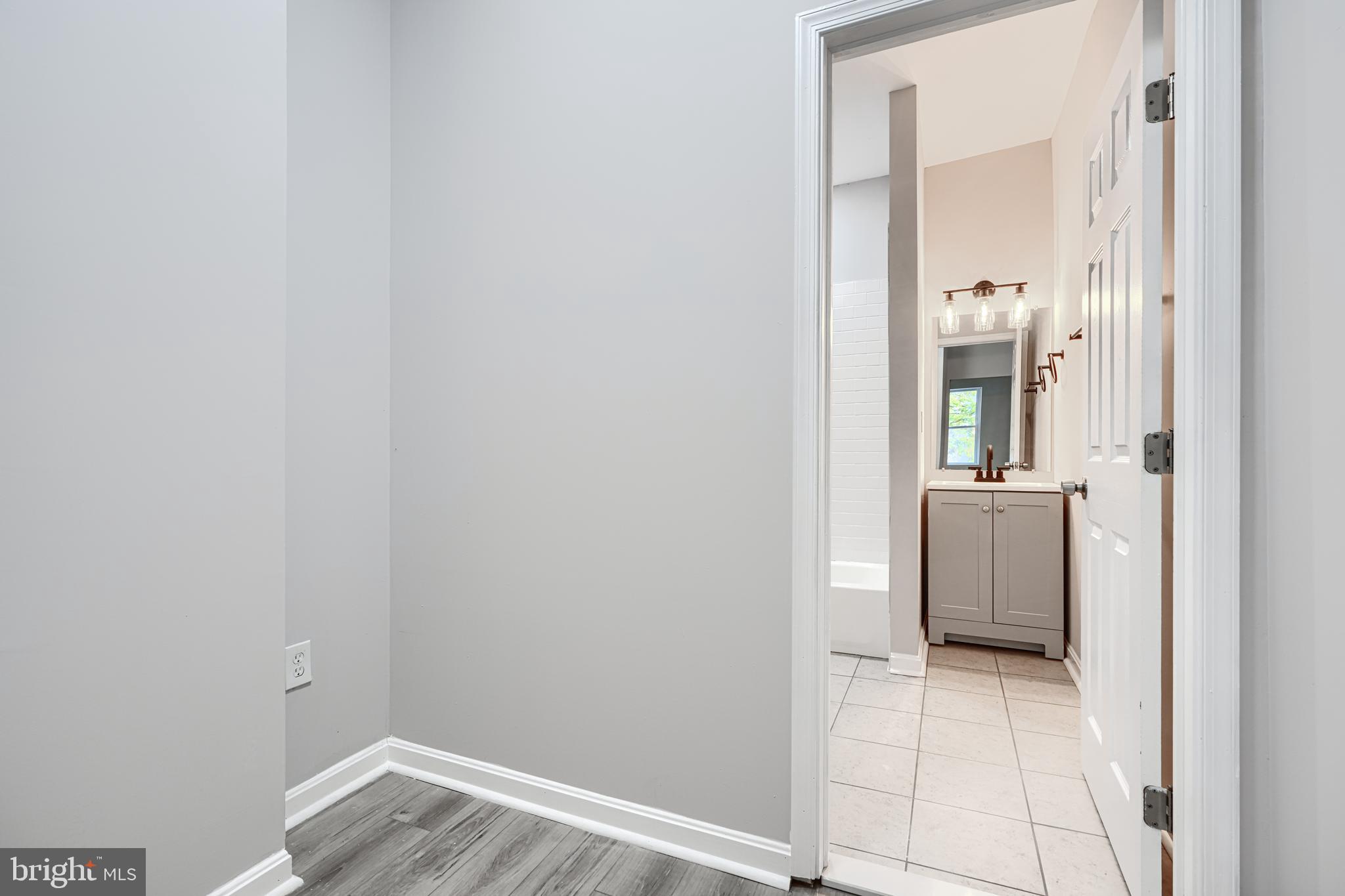 MCELDERRY PARK - Residential