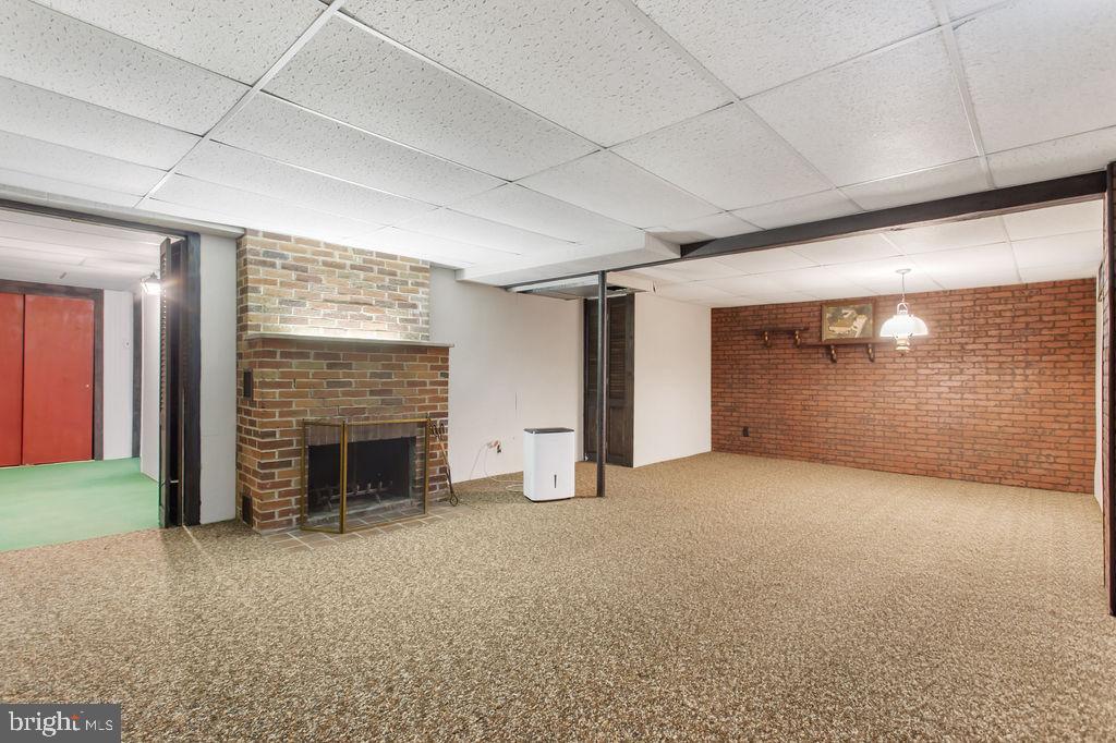 RED LION - Residential