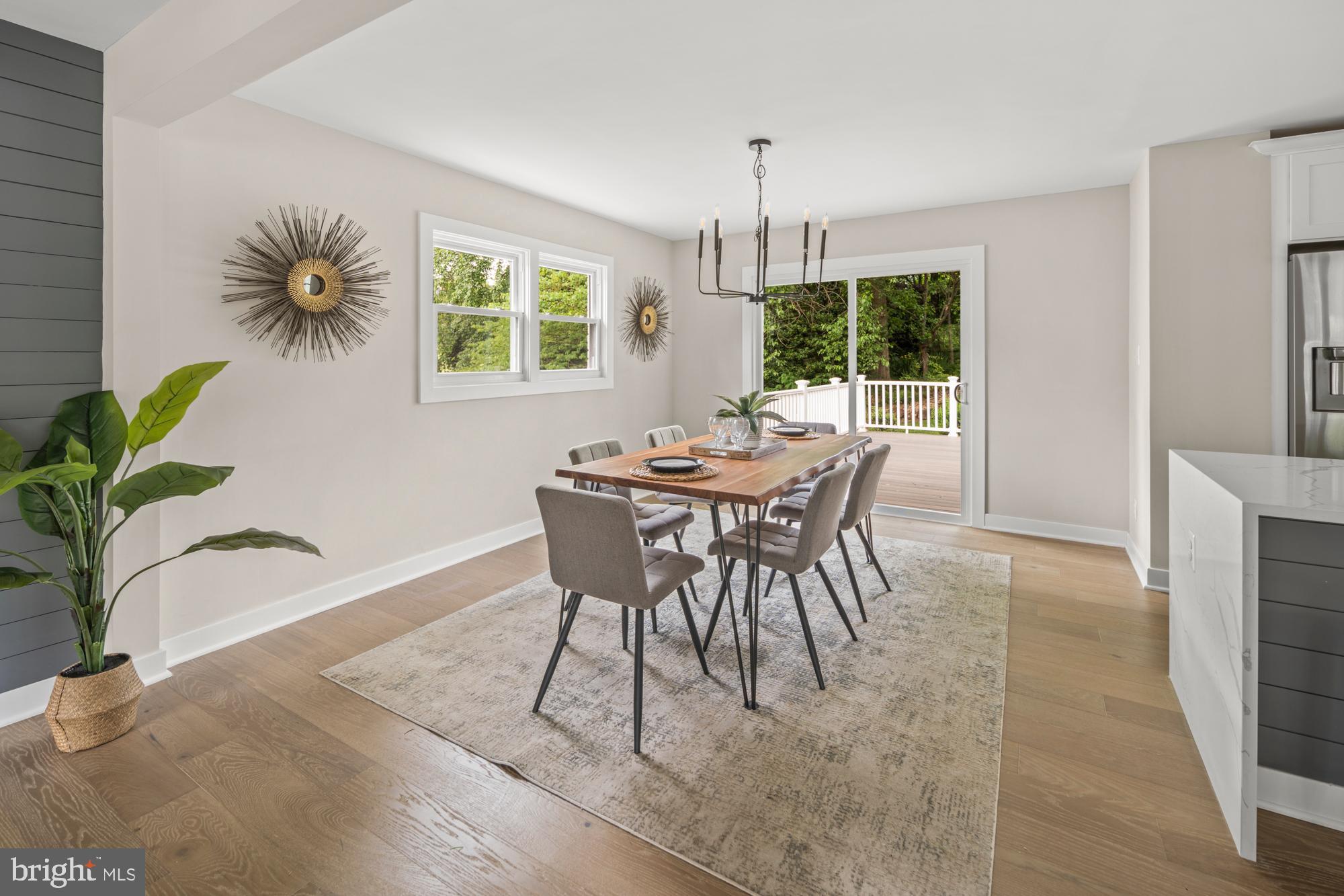 DOVER BALMORAL RIVERWOOD - Residential