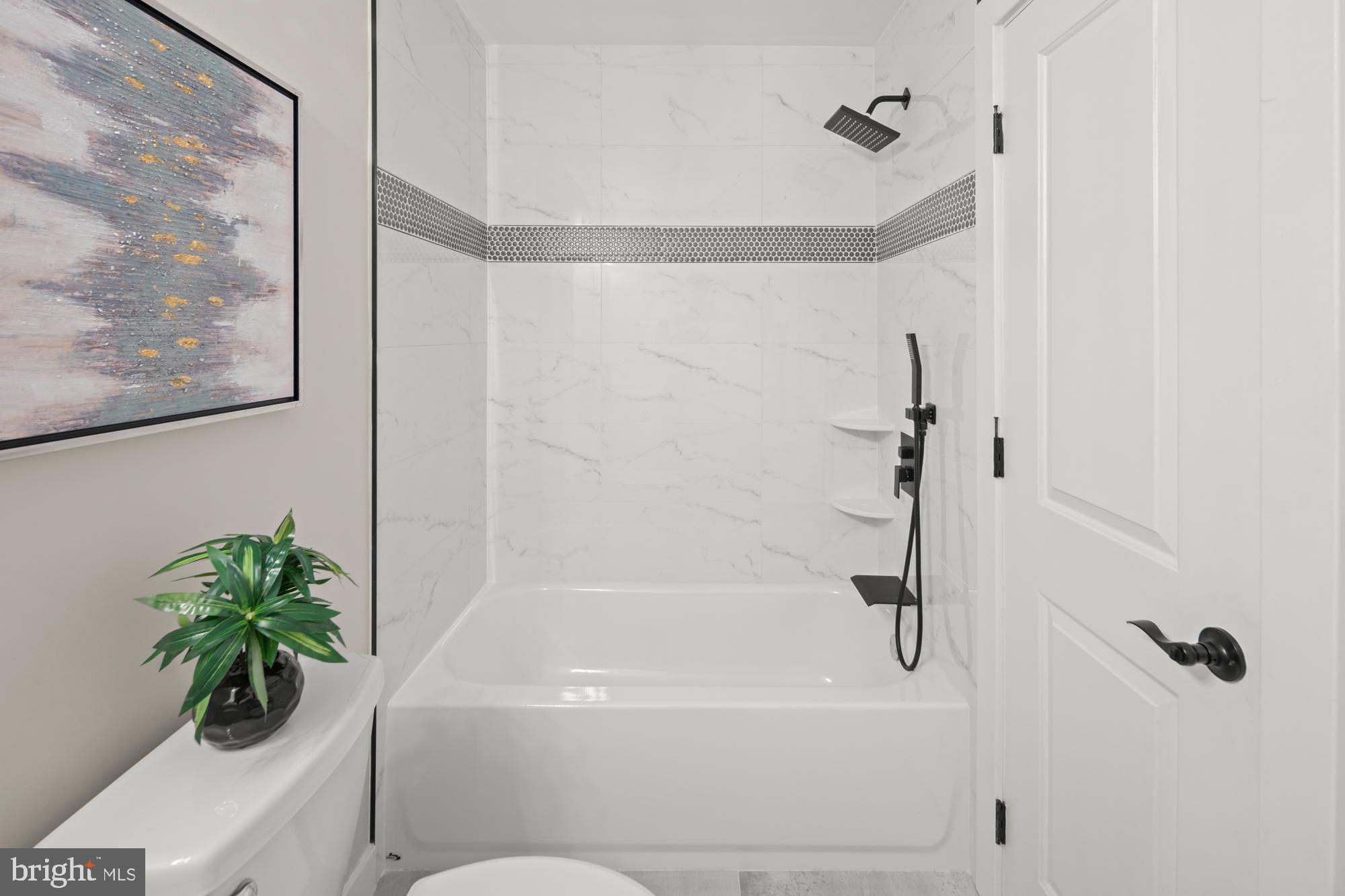 DOVER BALMORAL RIVERWOOD - Residential