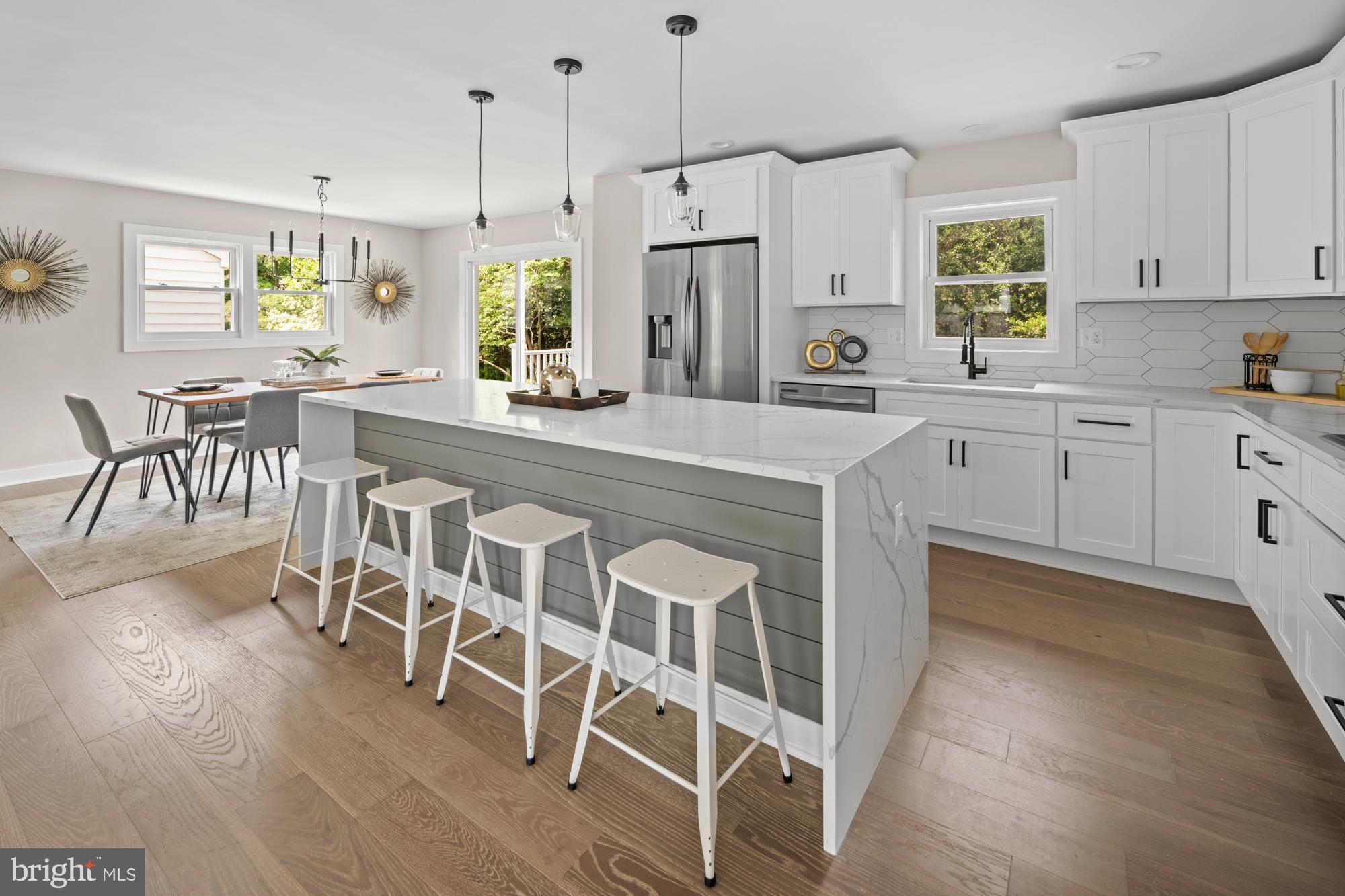 DOVER BALMORAL RIVERWOOD - Residential